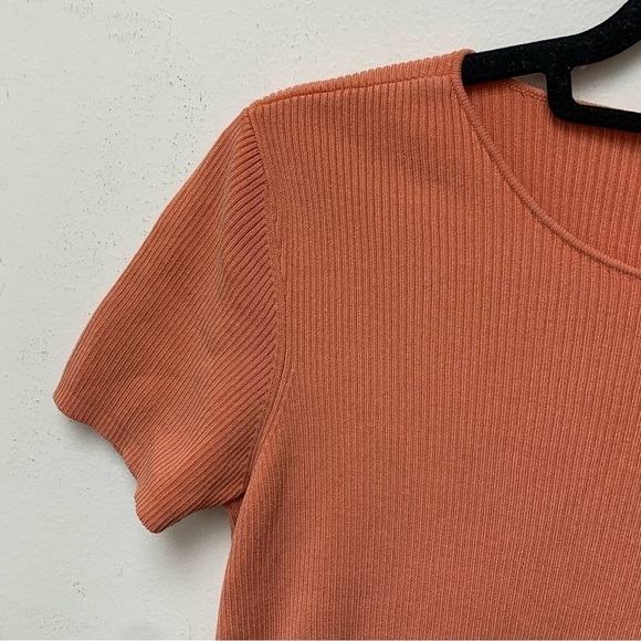 White + Warren Silk Blend Ribbed Short Sleeve Top - Picture 2 of 9